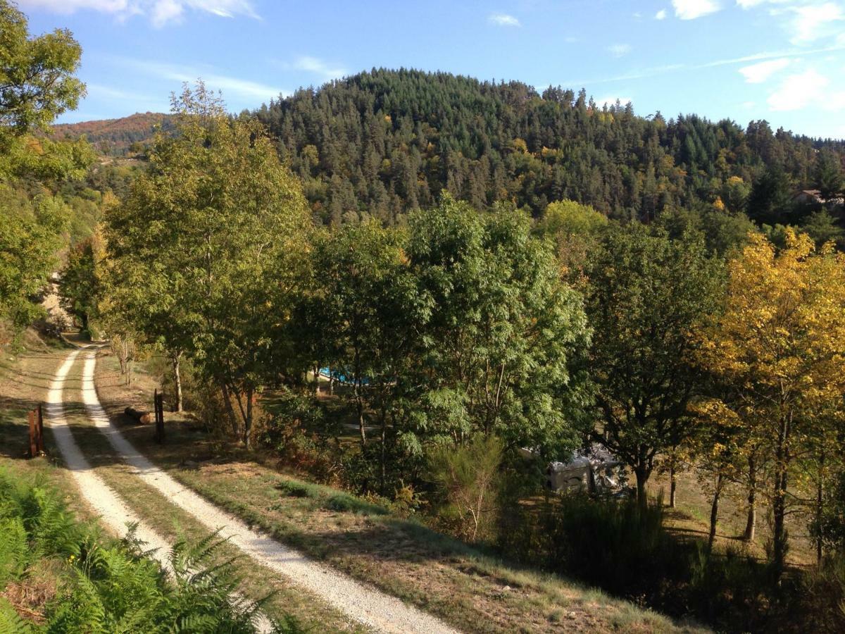 Domaine De Clarat Ξενοδοχείο Lafarre  Εξωτερικό φωτογραφία